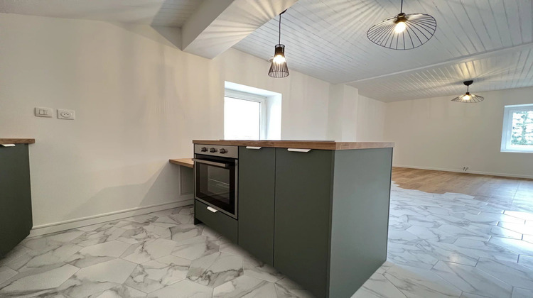 Ma-Cabane - Location Appartement Saint-Héand, 56 m²