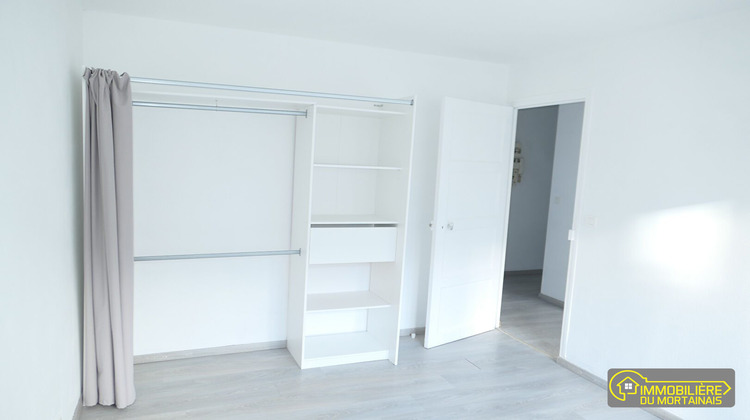 Ma-Cabane - Location Appartement Saint-Hilaire-du-Harcouët, 43 m²