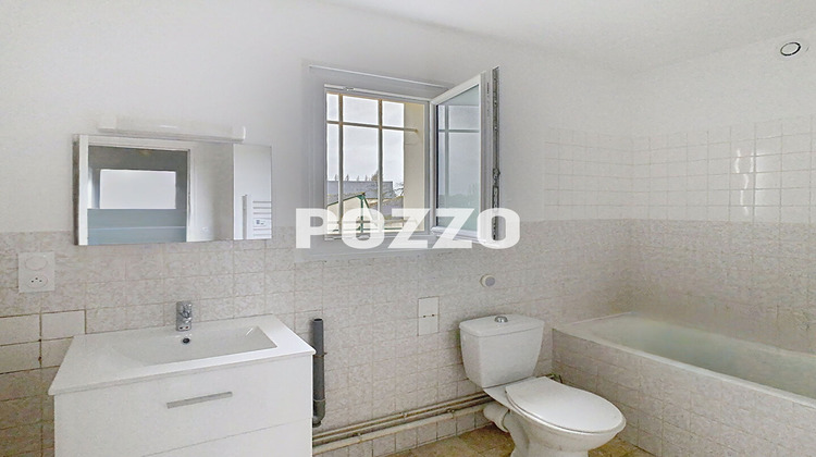 Ma-Cabane - Location Appartement SAINT-HILAIRE-DU-HARCOUET, 27 m²