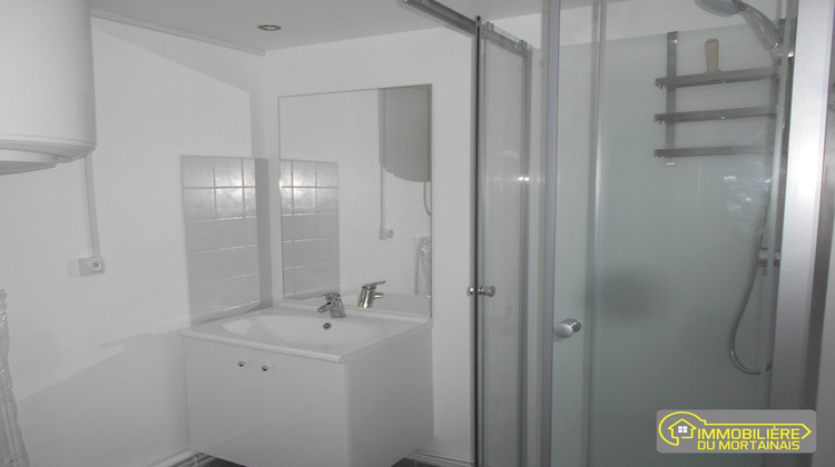 Ma-Cabane - Location Appartement Saint-Hilaire-du-Harcouët, 29 m²