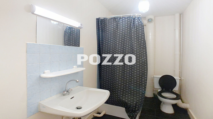 Ma-Cabane - Location Appartement SAINT-HILAIRE-DU-HARCOUET, 22 m²