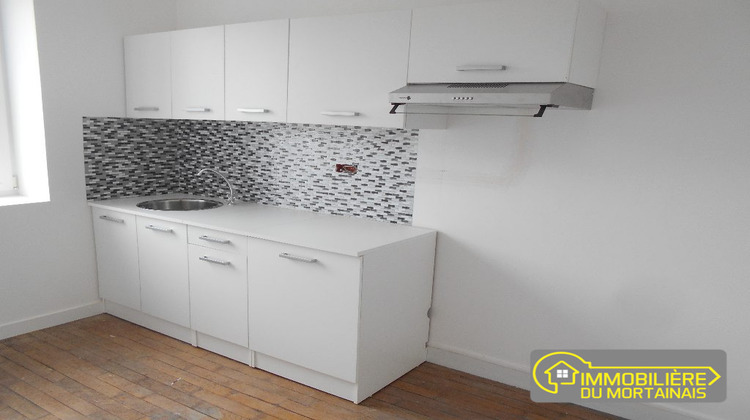 Ma-Cabane - Location Appartement Saint-Hilaire-du-Harcouët, 64 m²