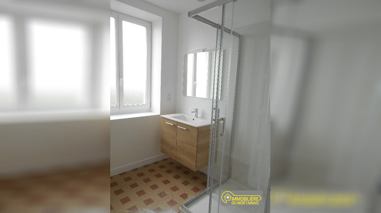 Ma-Cabane - Location Appartement Saint-Hilaire-du-Harcouët, 64 m²