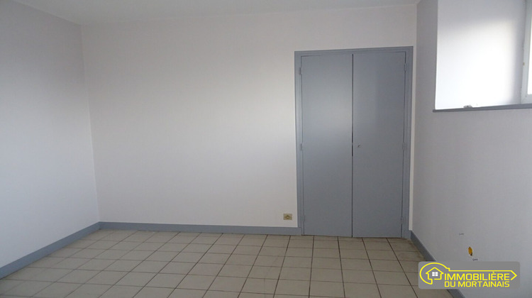 Ma-Cabane - Location Appartement Saint-Hilaire-du-Harcouët, 33 m²