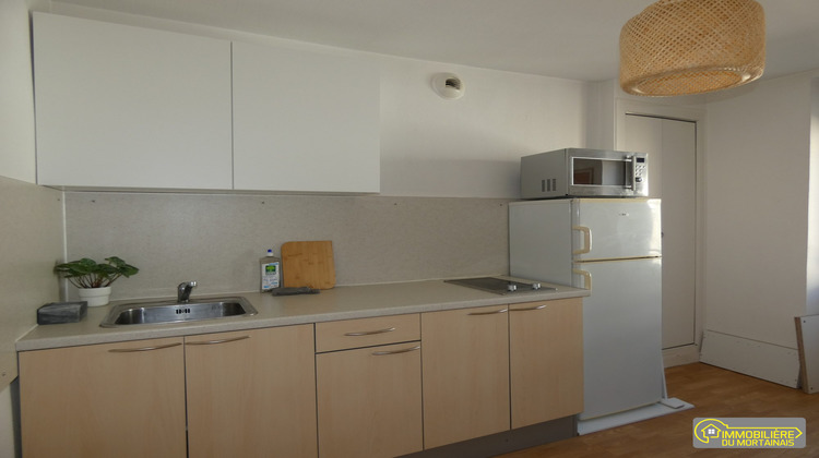 Ma-Cabane - Location Appartement Saint-Hilaire-du-Harcouët, 26 m²
