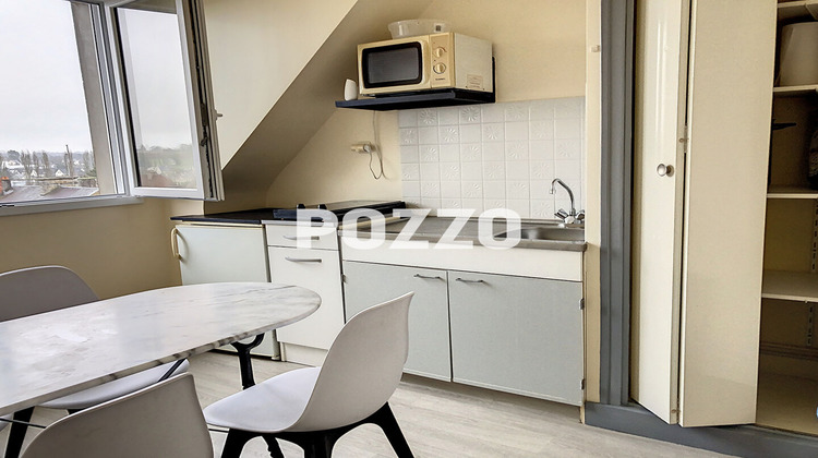 Ma-Cabane - Location Appartement SAINT-HILAIRE-DU-HARCOUET, 22 m²