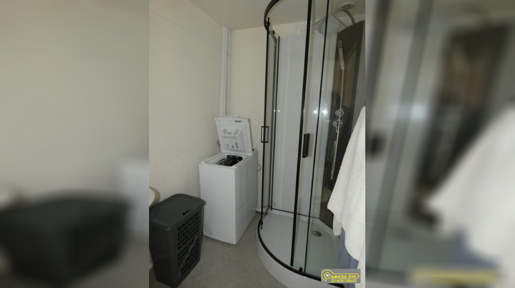 Ma-Cabane - Location Appartement Saint-Hilaire-du-Harcouët, 32 m²