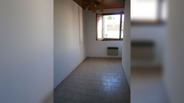 Ma-Cabane - Location Appartement SAINT-HIPPOLYTE, 59 m²