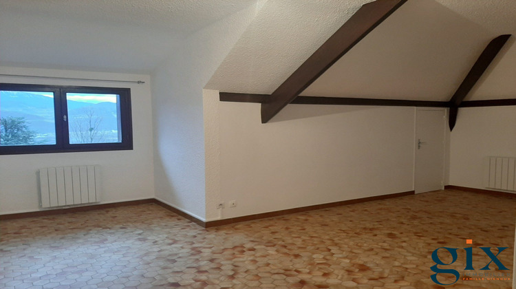 Ma-Cabane - Location Appartement Saint-Ismier, 59 m²