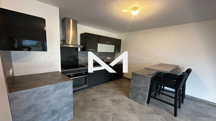 Ma-Cabane - Location Appartement Saint-ismier, 43 m²