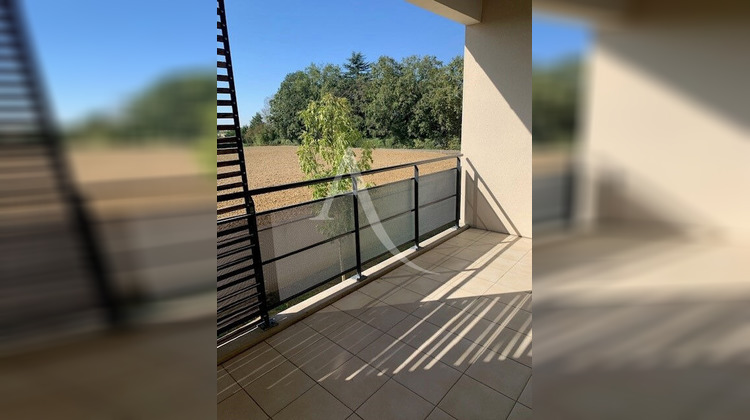 Ma-Cabane - Location Appartement SAINT-JEAN, 65 m²