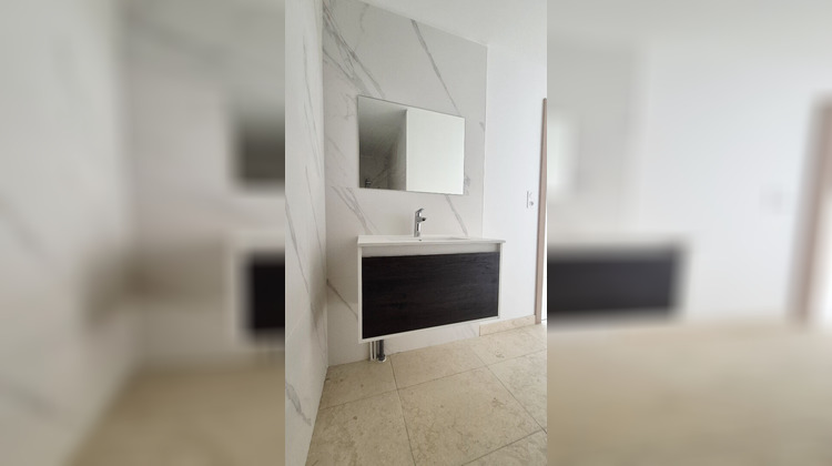 Ma-Cabane - Location Appartement SAINT-JEAN-D'ANGELY, 32 m²