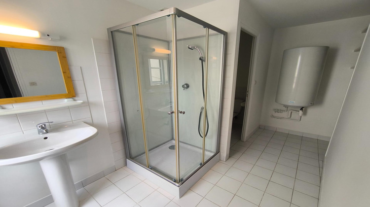 Ma-Cabane - Location Appartement Saint-Jean-d'Angely, 65 m²
