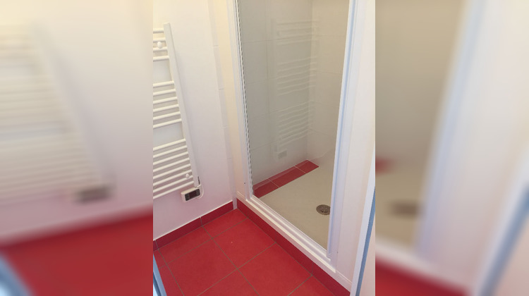 Ma-Cabane - Location Appartement SAINT-JEAN-DE-BRAYE, 20 m²