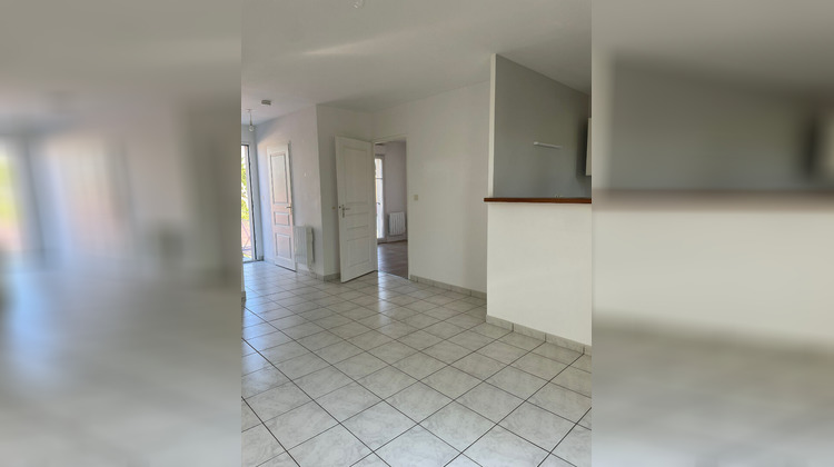 Ma-Cabane - Location Appartement SAINT-JEAN-DE-BRAYE, 46 m²