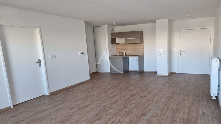 Ma-Cabane - Location Appartement SAINT-JEAN-DE-BRAYE, 42 m²