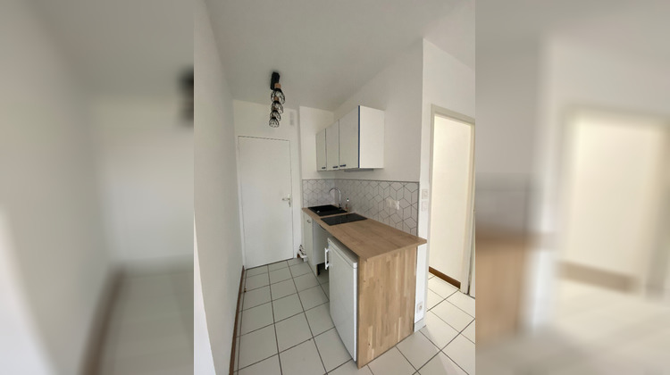 Ma-Cabane - Location Appartement SAINT-JEAN-DE-BRAYE, 26 m²