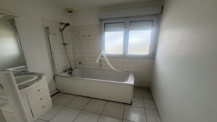 Ma-Cabane - Location Appartement SAINT-JEAN-DE-BRAYE, 71 m²