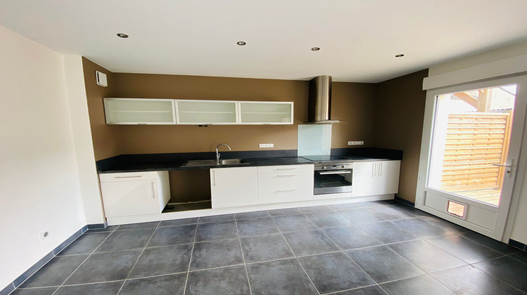 Ma-Cabane - Location Appartement SAINT-JEAN-DE-BRAYE, 71 m²