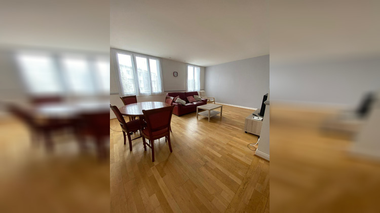 Ma-Cabane - Location Appartement SAINT-JEAN-DE-LA-RUELLE, 81 m²