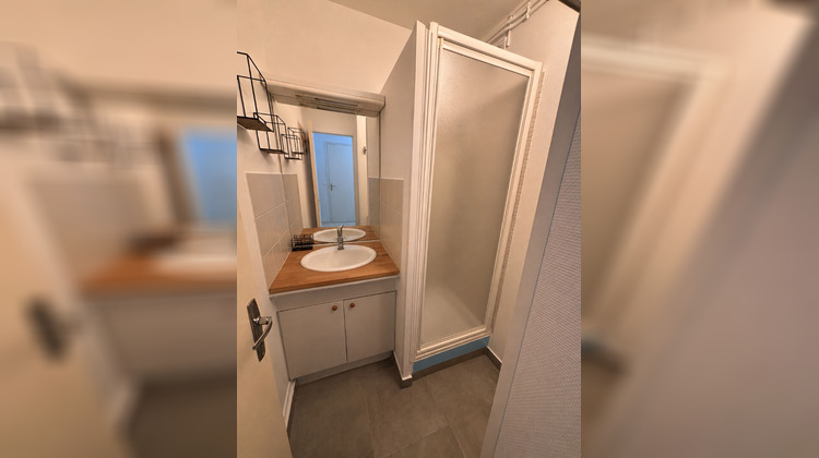 Ma-Cabane - Location Appartement SAINT-JEAN-DE-LA-RUELLE, 27 m²
