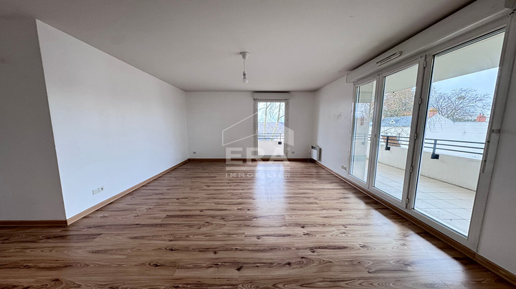 Ma-Cabane - Location Appartement SAINT-JEAN-DE-LA-RUELLE, 70 m²