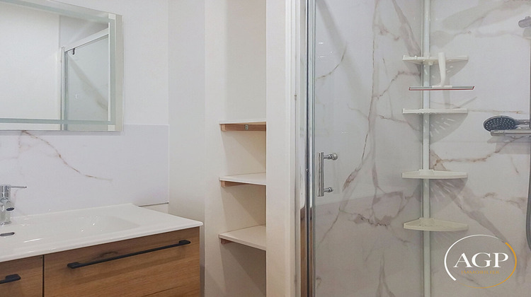 Ma-Cabane - Location Appartement SAINT-JEAN-DE-LA-RUELLE, 65 m²