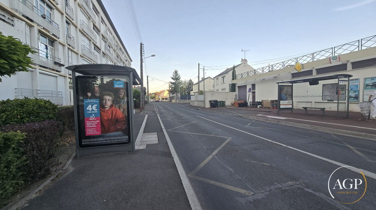 Ma-Cabane - Location Appartement SAINT-JEAN-DE-LA-RUELLE, 65 m²