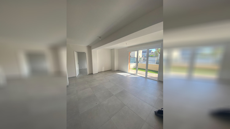 Ma-Cabane - Location Appartement SAINT-JEAN-DE-LA-RUELLE, 69 m²