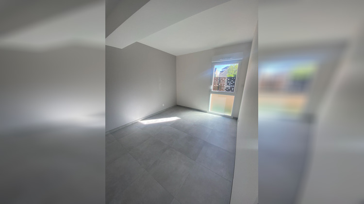 Ma-Cabane - Location Appartement SAINT-JEAN-DE-LA-RUELLE, 69 m²