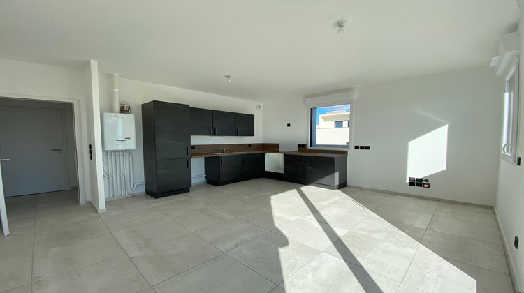 Ma-Cabane - Location Appartement SAINT-JEAN-DE-VEDAS, 61 m²