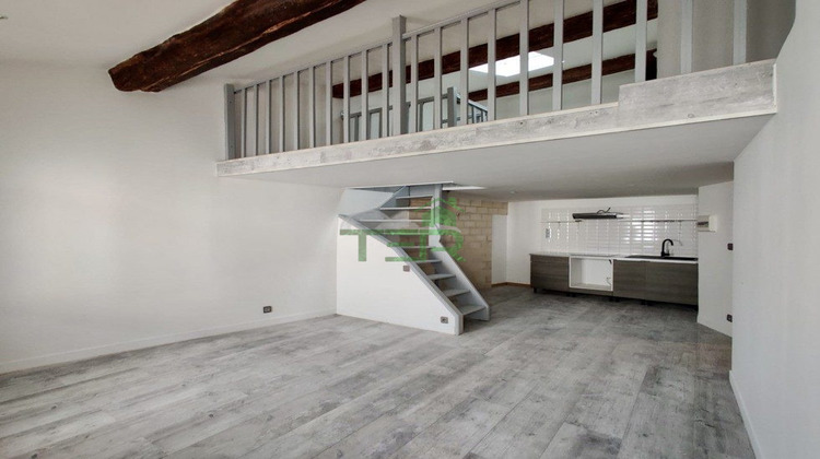 Ma-Cabane - Location Appartement SAINT-JEAN-DE-VEDAS, 38 m²