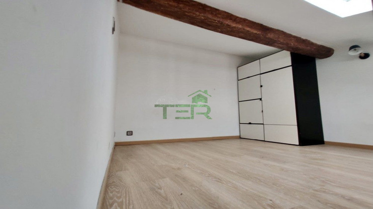 Ma-Cabane - Location Appartement SAINT-JEAN-DE-VEDAS, 38 m²