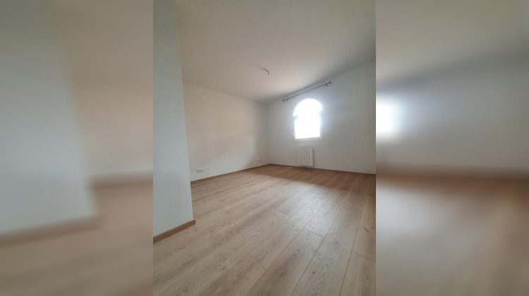 Ma-Cabane - Location Appartement SAINT-JEAN-DES-VIGNES, 89 m²