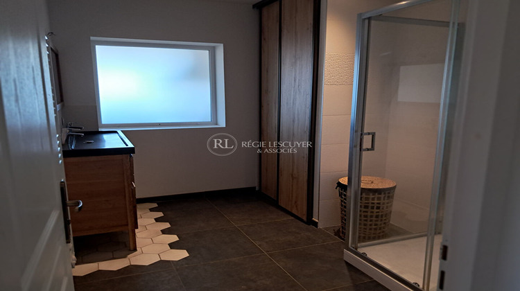 Ma-Cabane - Location Appartement SAINT-JEAN-DES-VIGNES, 89 m²