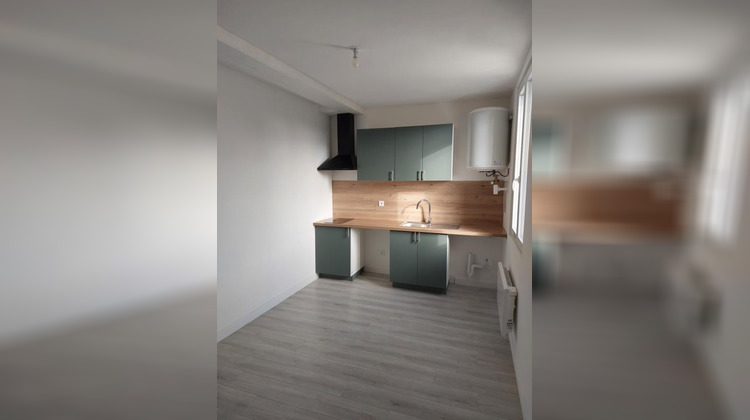 Ma-Cabane - Location Appartement SAINT JEAN LASSEILLE, 33 m²