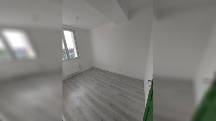 Ma-Cabane - Location Appartement SAINT JEAN LASSEILLE, 33 m²