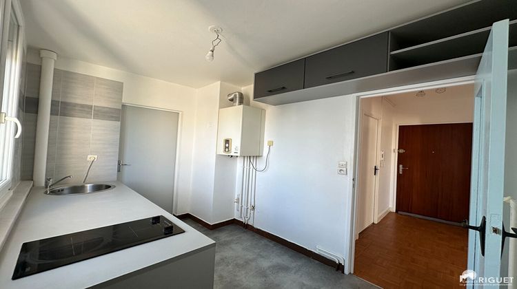 Ma-Cabane - Location Appartement SAINT-JEAN-LE-BLANC, 31 m²