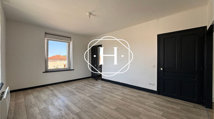 Ma-Cabane - Location Appartement SAINT-JEAN-SUR-REYSSOUZE, 37 m²