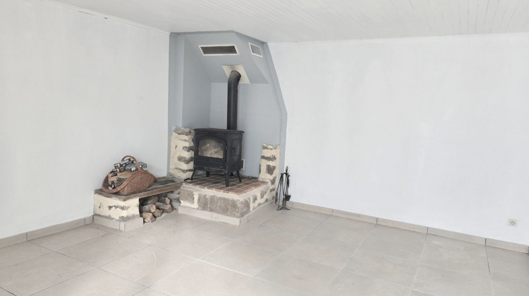 Ma-Cabane - Location Appartement Saint-Jeure-d'Andaure, 51 m²