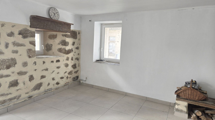 Ma-Cabane - Location Appartement Saint-Jeure-d'Andaure, 51 m²