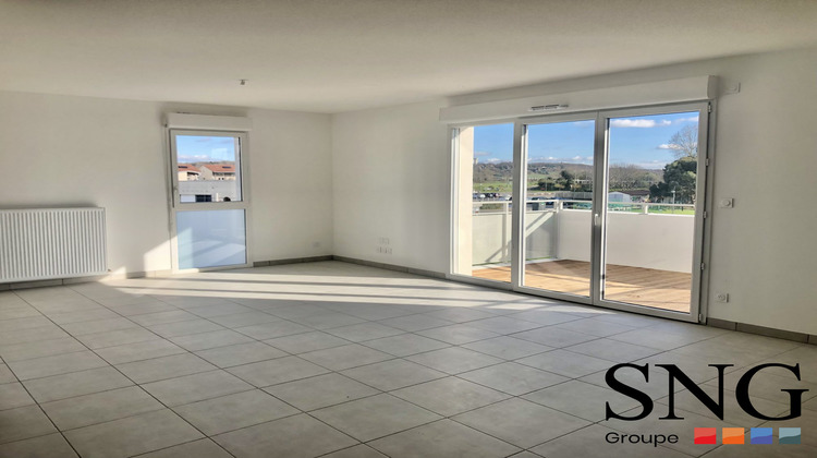Ma-Cabane - Location Appartement Saint-Jory, 69 m²
