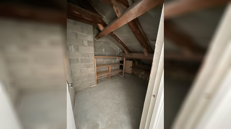 Ma-Cabane - Location Appartement SAINT-JULIEN-CHAPTEUIL, 87 m²