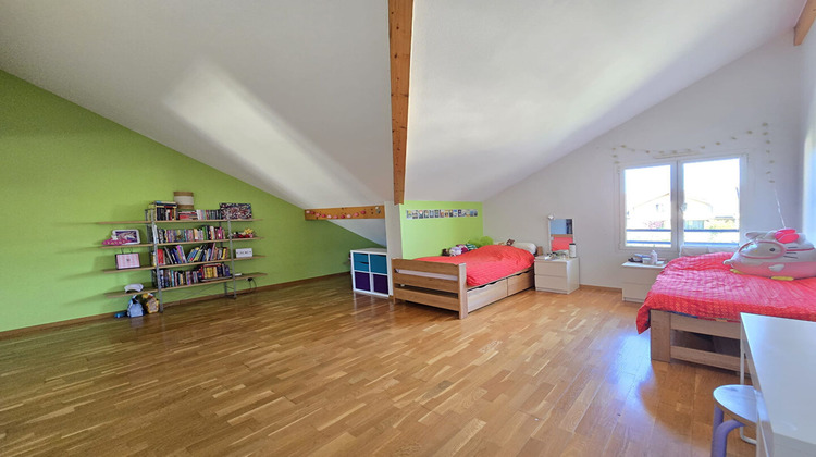 Ma-Cabane - Location Appartement SAINT-JULIEN-EN-GENEVOIS, 220 m²