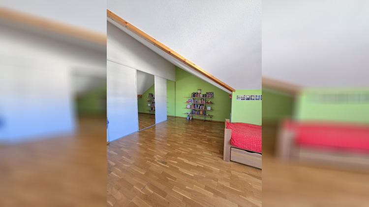 Ma-Cabane - Location Appartement SAINT-JULIEN-EN-GENEVOIS, 220 m²
