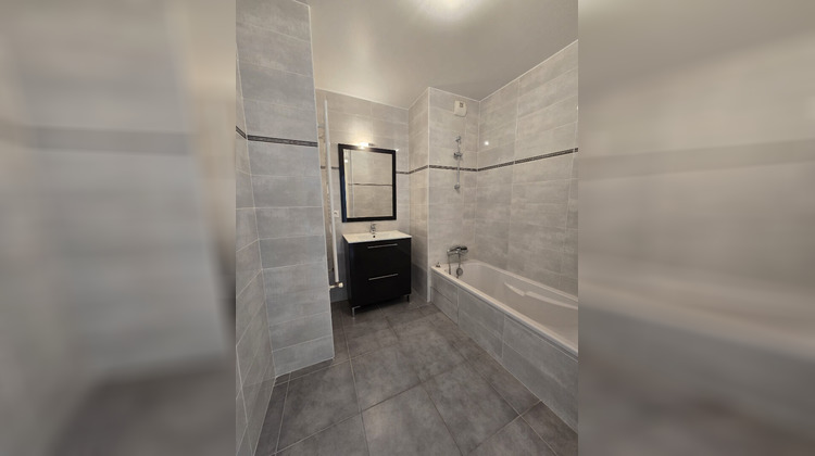Ma-Cabane - Location Appartement SAINT-JULIEN-EN-GENEVOIS, 64 m²