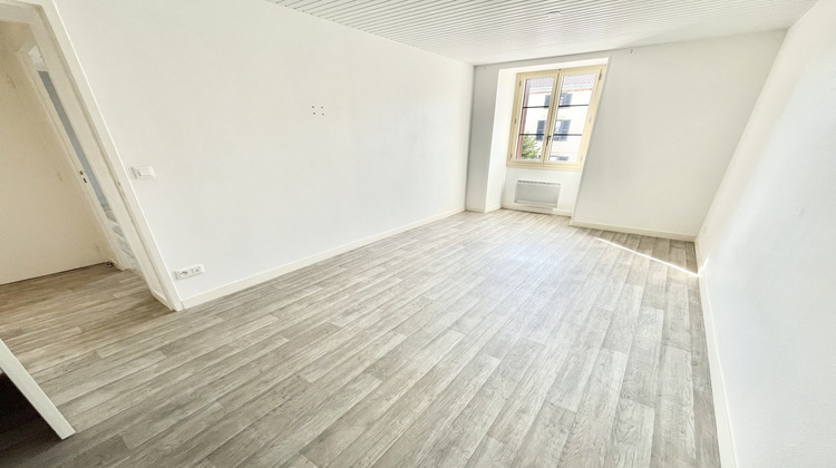 Ma-Cabane - Location Appartement Saint-Junien, 48 m²