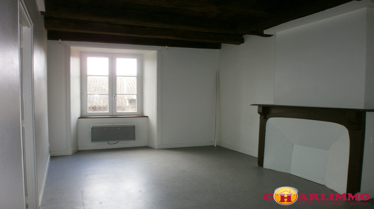 Ma-Cabane - Location Appartement Saint-Junien, 54 m²