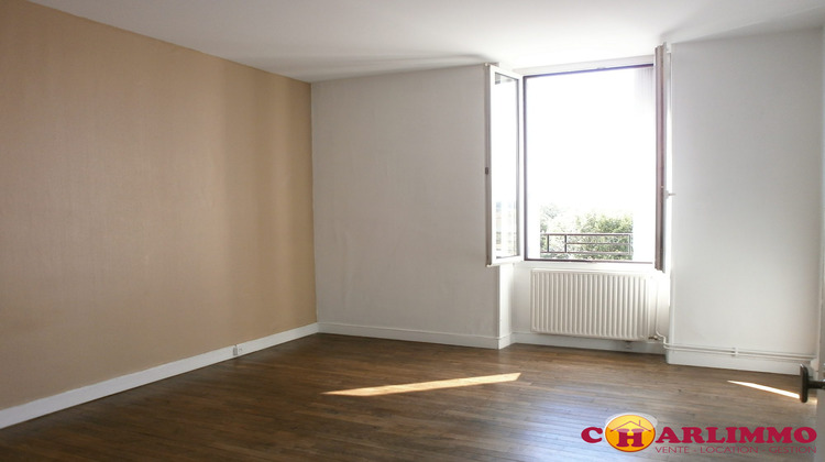 Ma-Cabane - Location Appartement Saint-Junien, 96 m²