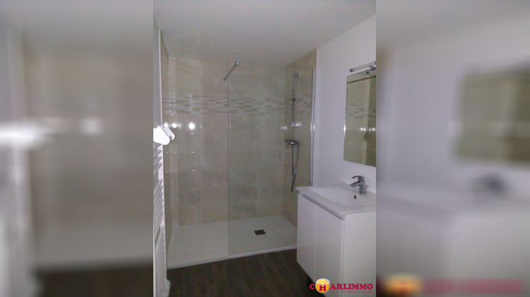 Ma-Cabane - Location Appartement Saint-Junien, 70 m²